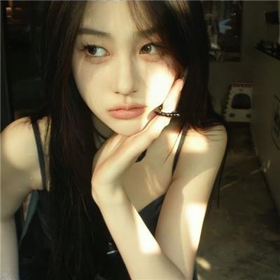 信仰的女人 封面